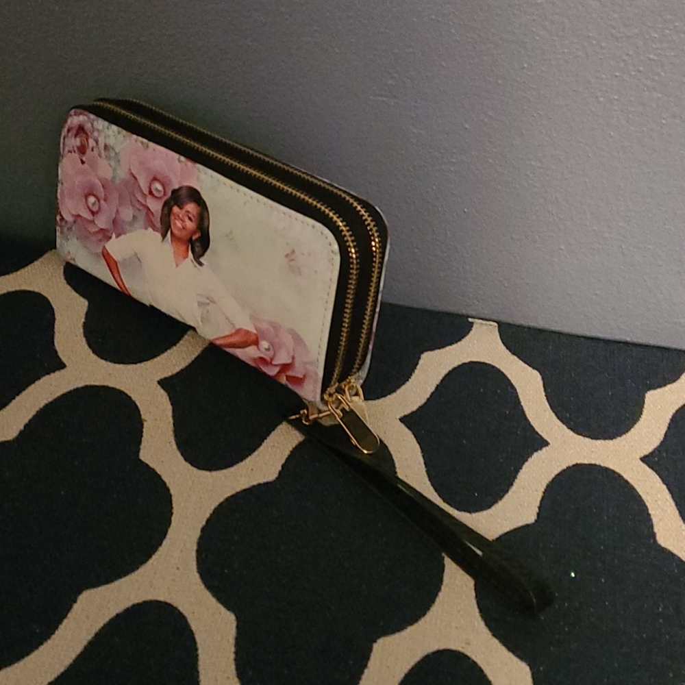 Clutch Wallets - Picture 2 of 4